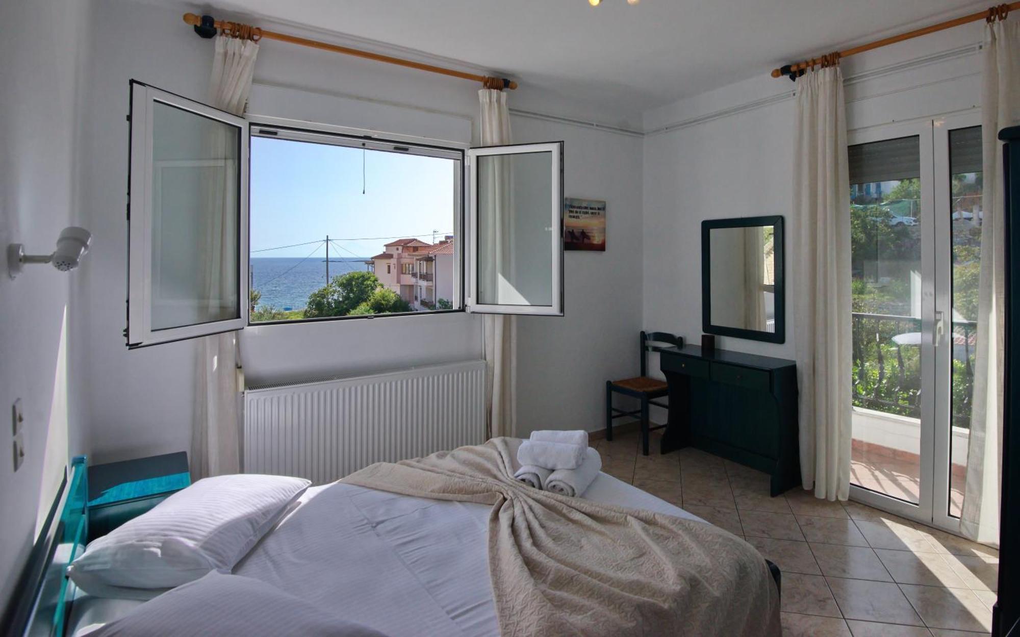 Studios Nelli Alonissos Patitiri  Bagian luar foto